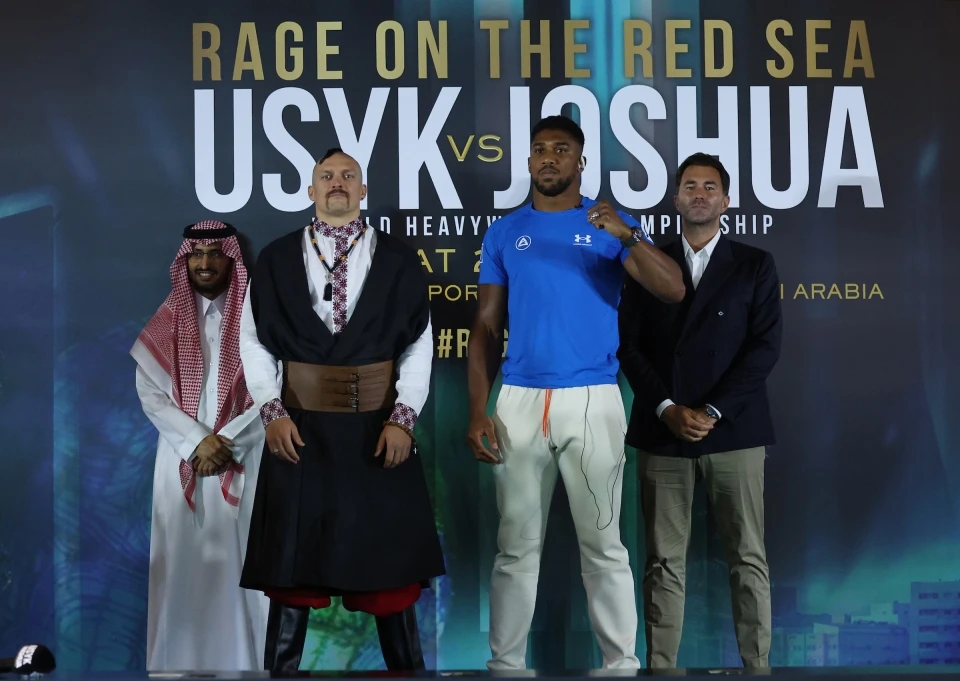 Usyk vs AJ