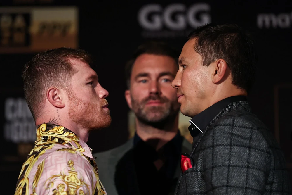 Golovkin (phải) tái chiến Canelo cuối tuần này