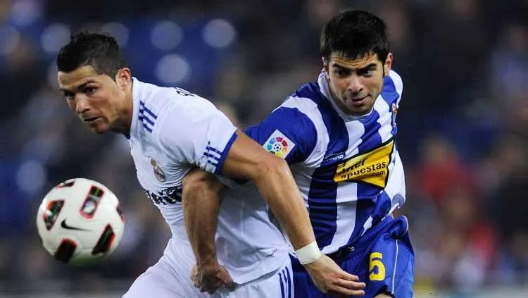 Amat đối đầu với Ronaldo khi cả 2 còn trẻ Amat đối đầu với Ronaldo khi cả 2 còn trẻ