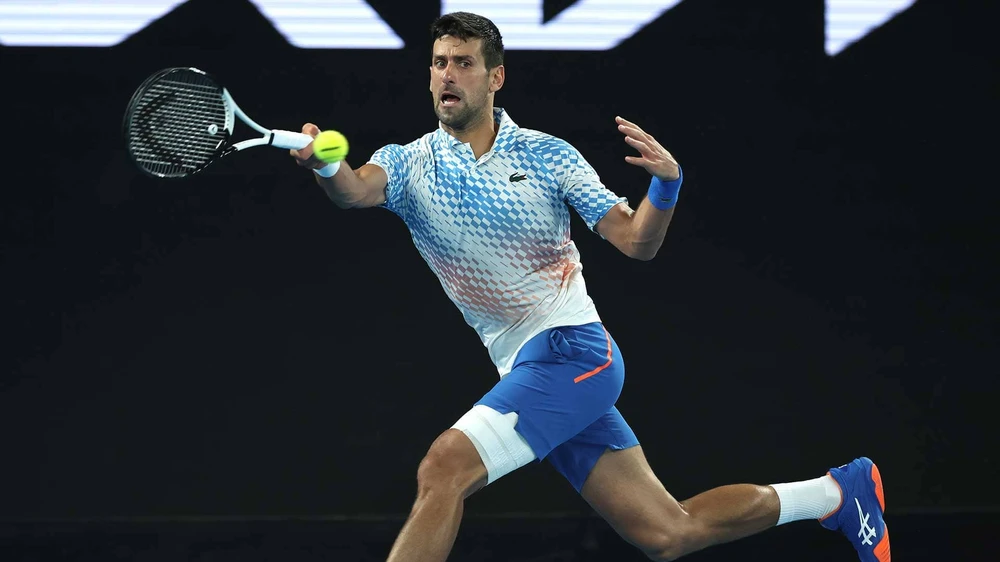 Djokovic chỉ đánh mất 5 ván đấu