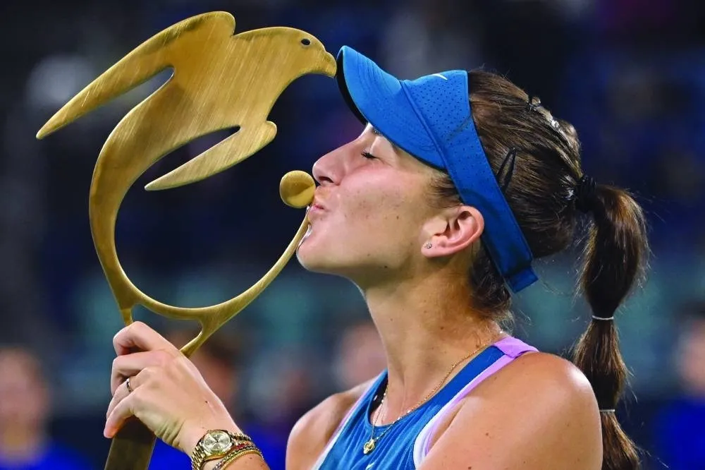 Lên ngôi ở Mubadala Dhabi Open Lên ngôi ở Mubadala Dhabi Open