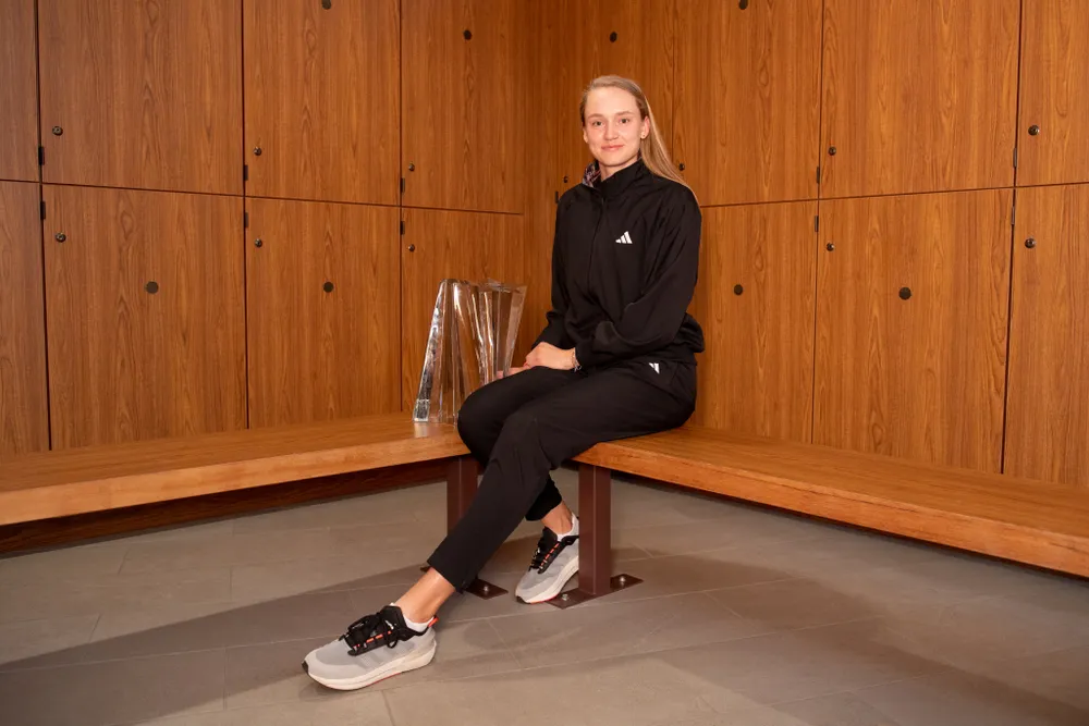 Rybakina vô địch đơn nữ