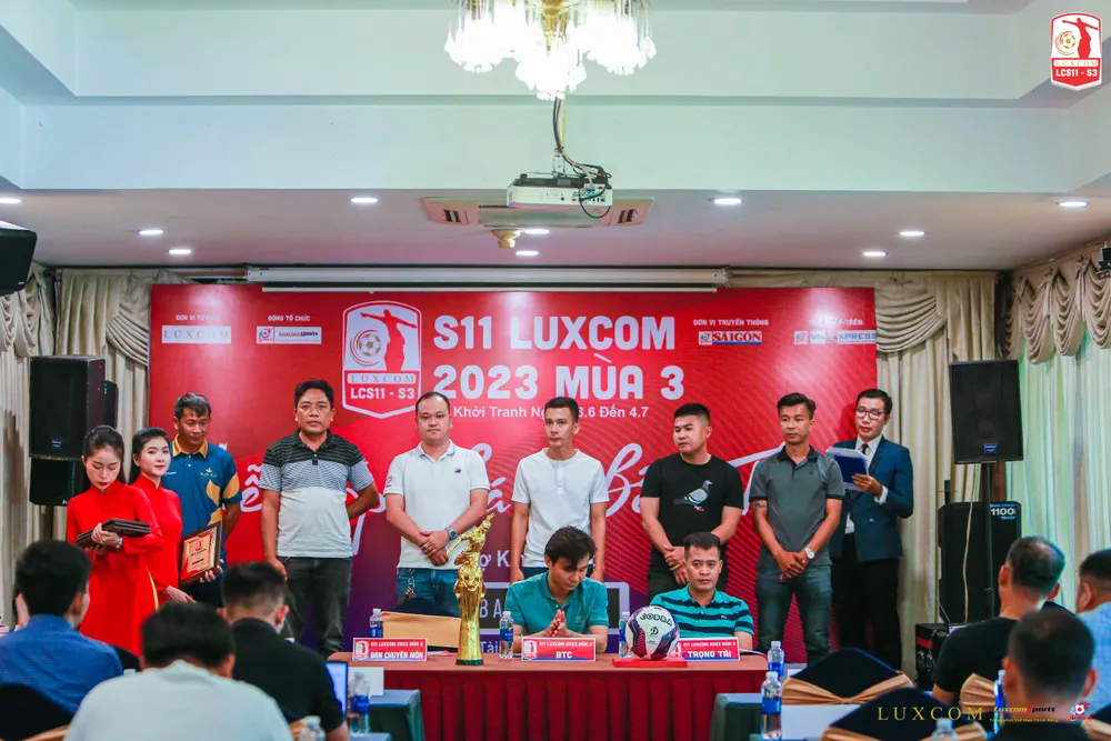 Đại diện các đội bóng Đại diện các đội bóng