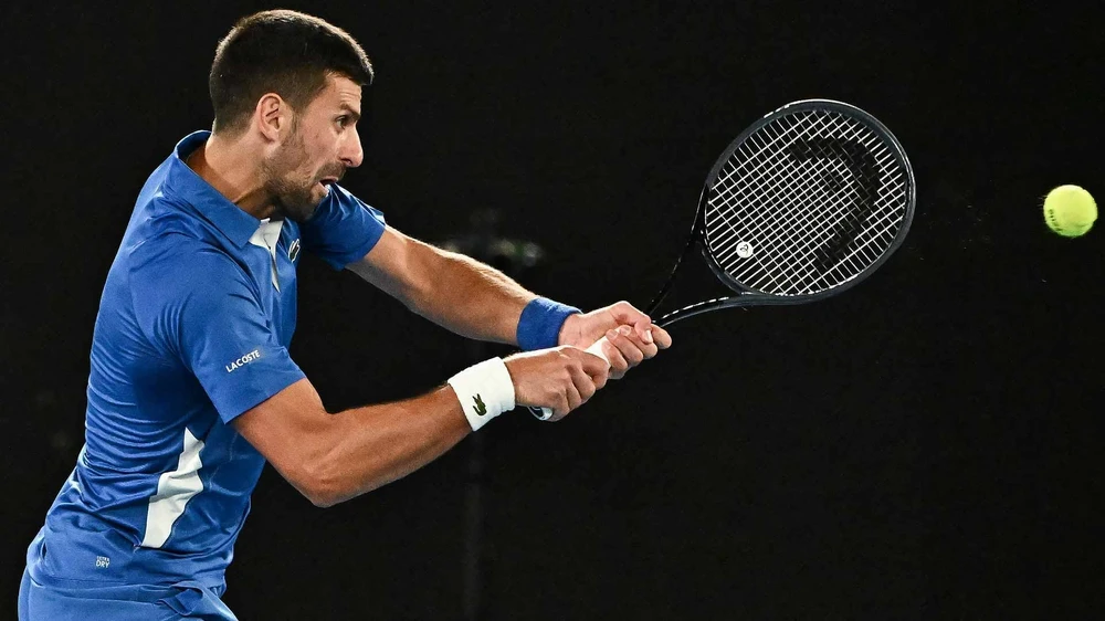 Djokovic giành chiến thắng đầy bản lĩnh