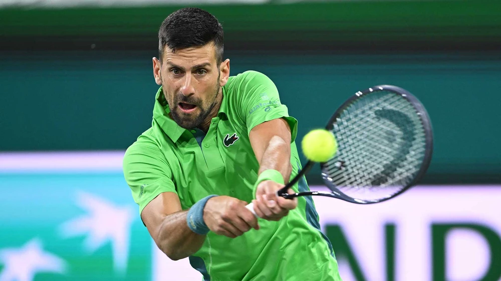 Djokovic thua sốc