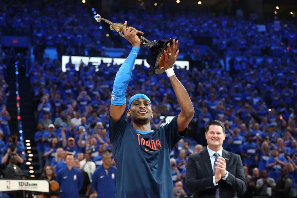 Gilgeous-Alexander nhận giải MVP