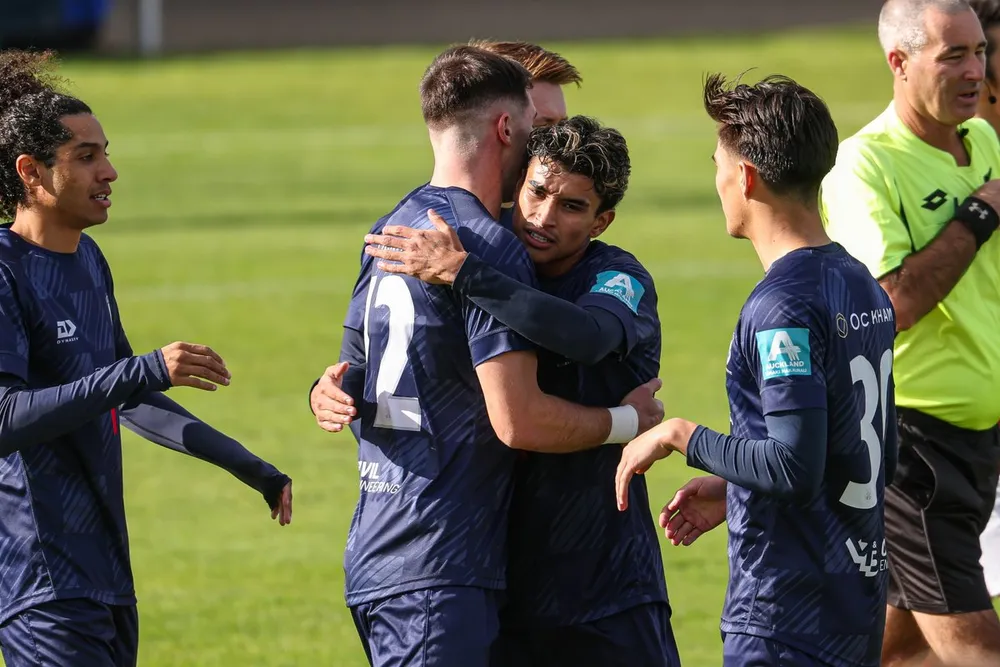 Auckland City ở Chatham Cup hôm 31-5 Auckland City - Chatham Cup.jpg