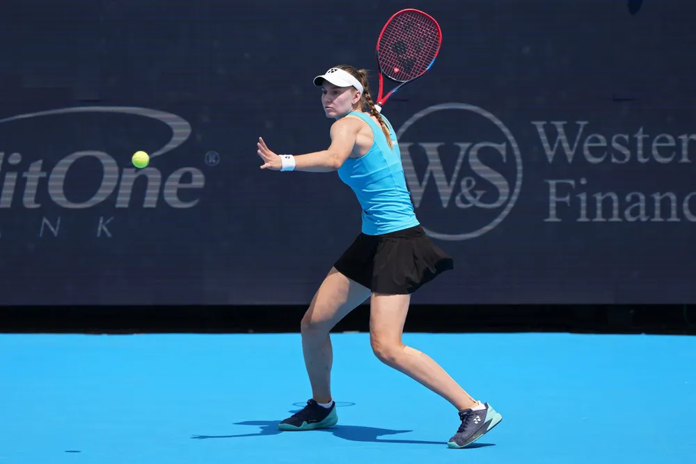 Rybakina biến Sabalenka thành cựu vô địch