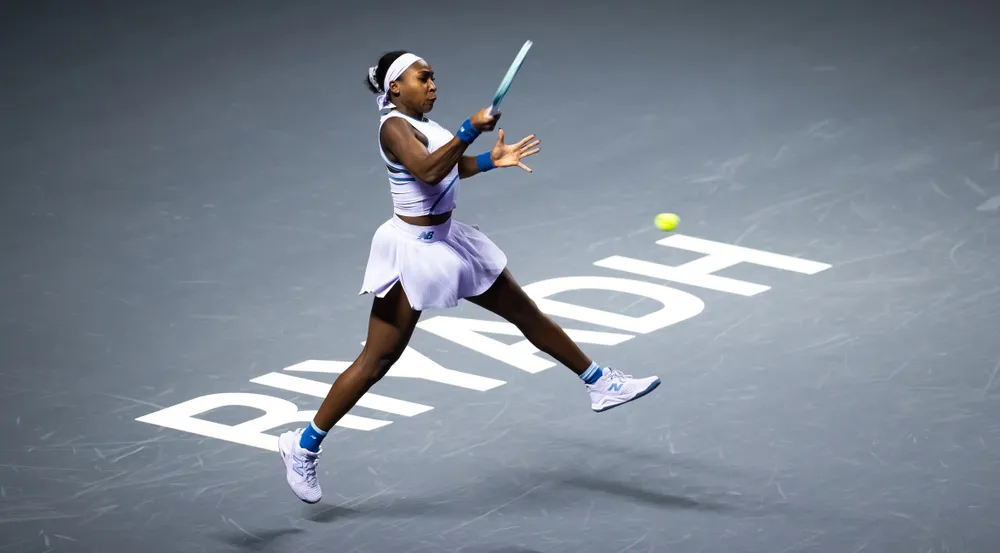 Gauff thắng trận đầu tiên ở WTA Finals