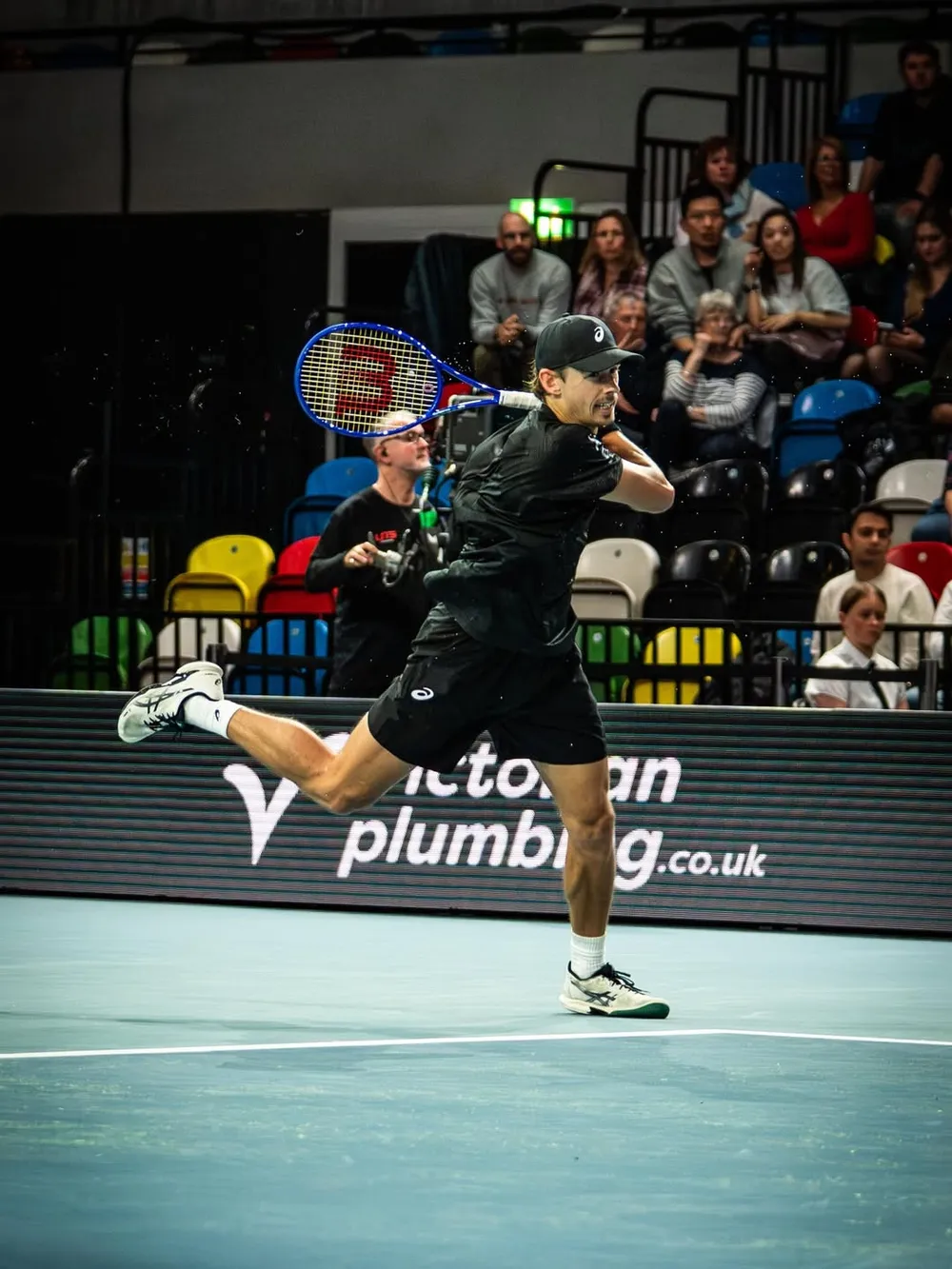 De Minaur sẽ tập thêm cơ bắp cho mùa giải năm mới