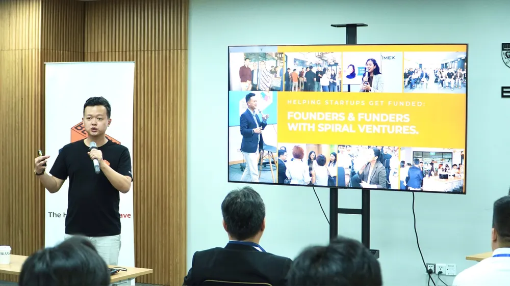 Mr. Edward Lim, Country Manager Block71 Vietnam shares about the Block71 startup incubator model. Photo: THIEN PHAT 0583d4c2404a801f357318c9dd5a5666.jpg