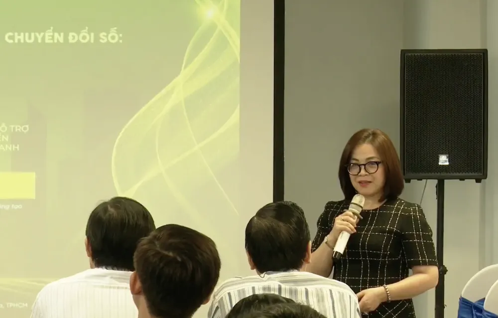 Bà Lê Thị Bé Ba, Phó Giám đốc Sihub chia sẻ về các chính sách hỗ trợ khởi nghiệp Ảnh chụp Màn hình 2025-09-11 lúc 17.26.10.png