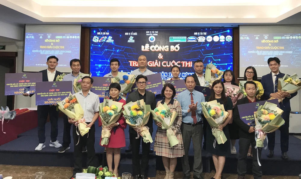 Trao giải cuộc thi Chuyển đổi số trong sản xuất nông nghiệp ứng dụng công nghệ cao ảnh 3 Trao giải cuộc thi Chuyển đổi số trong sản xuất nông nghiệp ứng dụng công nghệ cao ảnh 3