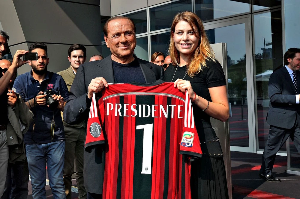 Berlusconi “có thể mua lại” AC Milan! ảnh 2 Berlusconi “có thể mua lại” AC Milan! ảnh 2