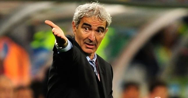 Raymond Domenech dẫn dắt tuyển Pháp ở World Cup 2006. Ảnh: Getty Images.