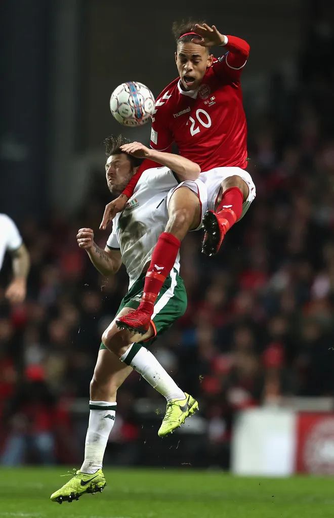 Play-off World Cup 2018: Người hùng Randolph giúp Ailen cầm chân Đan Mạch ảnh 3