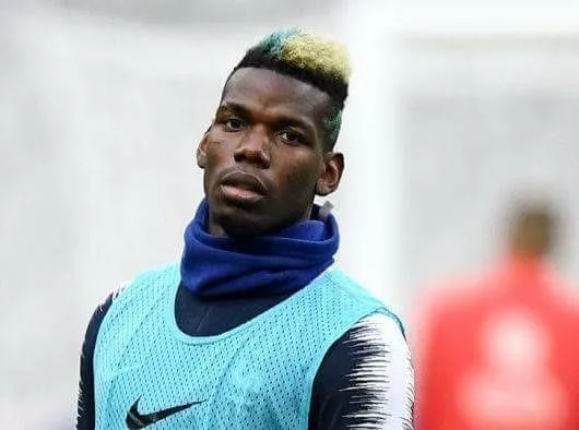Paul Pogba trên sân tập tuyển Pháp