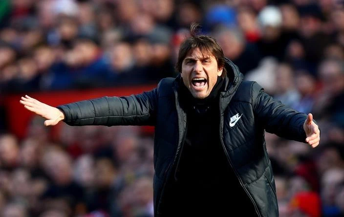 HLV Antonio Conte (Chelsea)