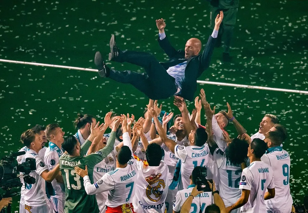 Các ngôi sao Real Madrid nói lời chia tay HLV Zidane ảnh 12