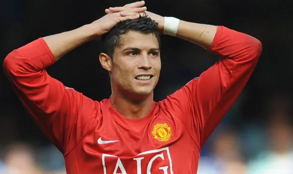 Sốc khi Ronaldo đòi nâng lương 75 triệu Euro/năm để ở lại Real Madrid ảnh 2 Sốc khi Ronaldo đòi nâng lương 75 triệu Euro/năm để ở lại Real Madrid ảnh 2