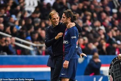 HLV Thomas Tuchel và Adrien Rabiot 