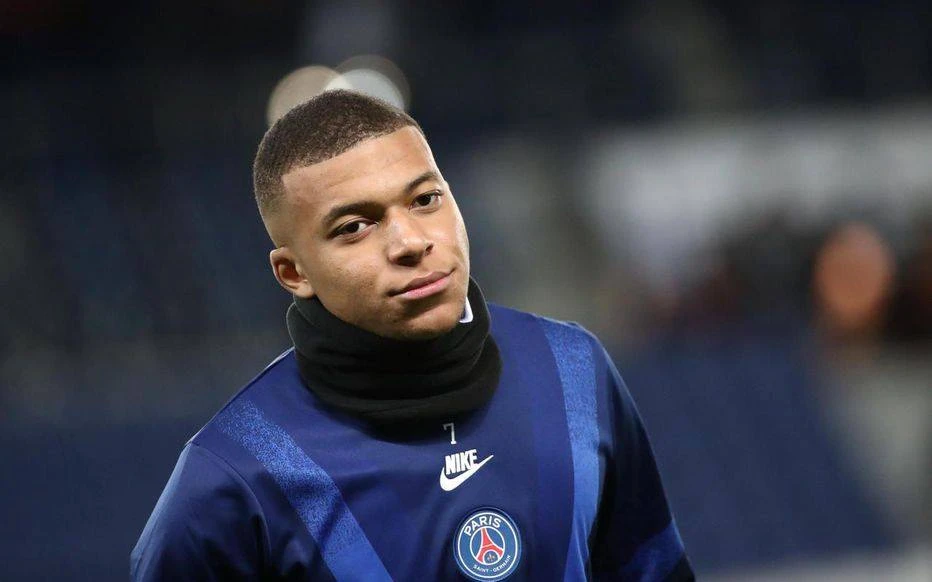 Chấn thương bắt đầu ám ảnh Kylian Mbappe