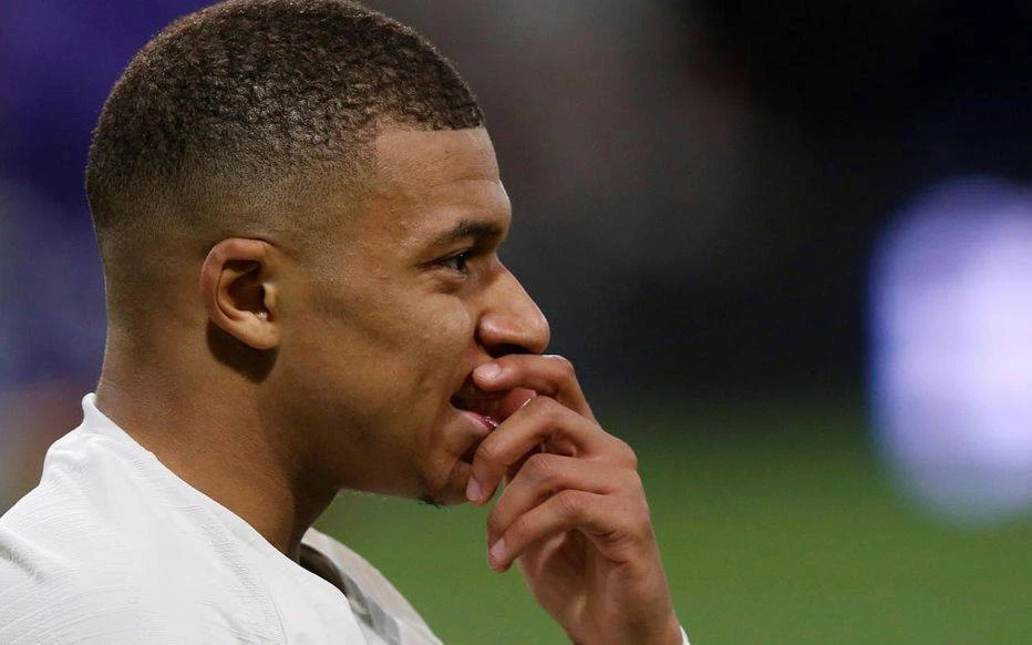 Kylian Mbappe vẫn chưa có dấu hiệu khỏi bệnh