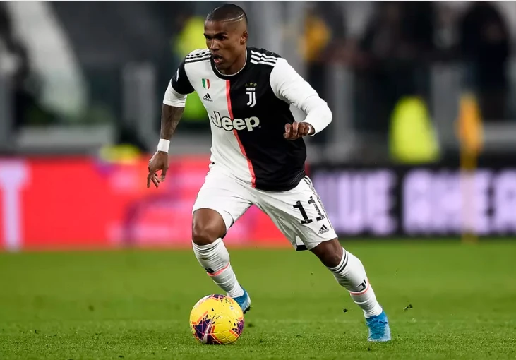 Douglas Costa trở lại Bayern Munich?