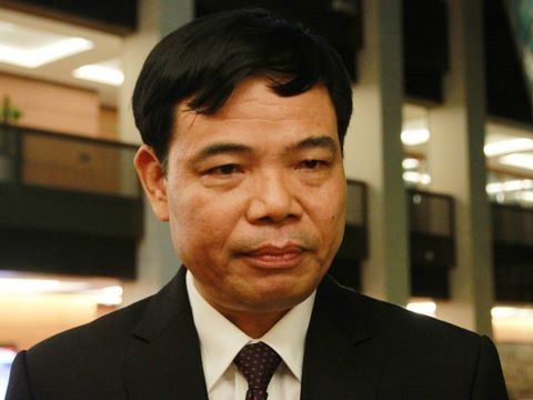 農業與農村發展部長阮春強回答記者提問。（圖片來源：阮興）