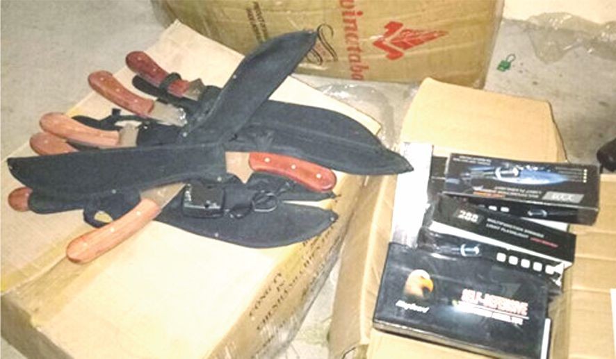 運送武器客車被查獲