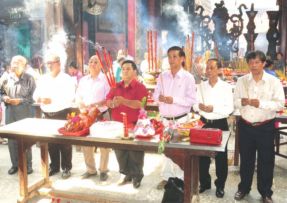 善信拜賀天后寶誕