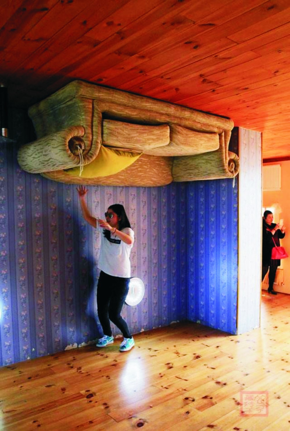 新奇的體驗：中國上海上下兩層倒置房 ảnh 1