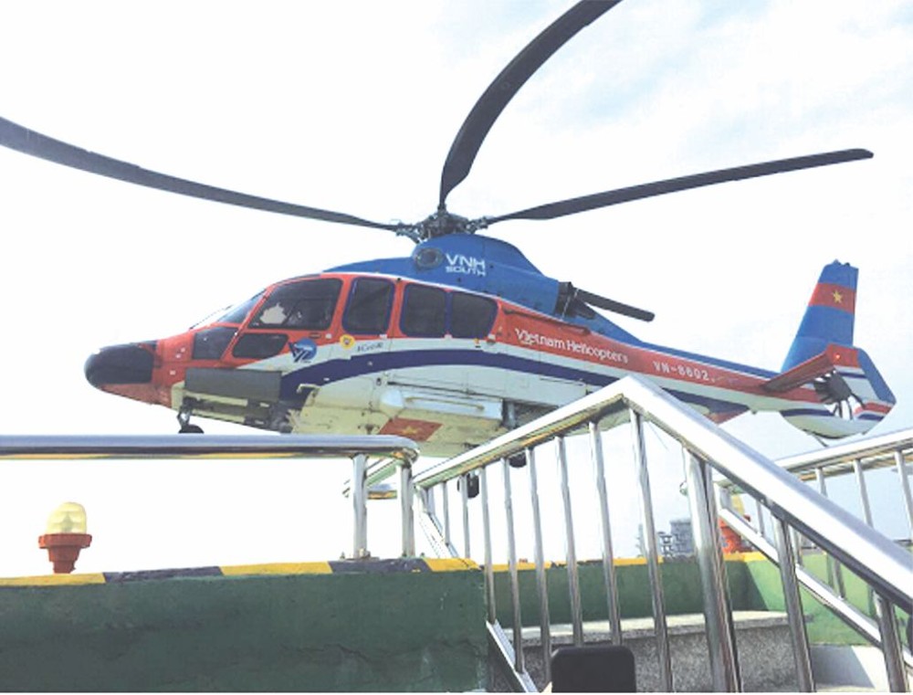 直升機在時代廣場停機坪降落。（圖片來源：互聯網）