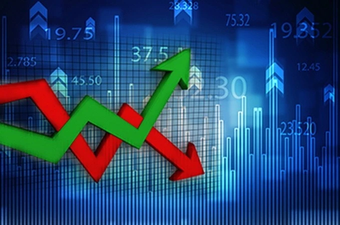 Dòng tiền 'ùn ùn' trở lại trong ngày VN Index bị nhuộm đỏ