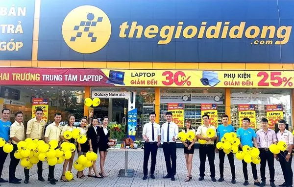 Theo MWG, doanh nghiệp chưa từng có chủ trương thực hiện kế hoạch sa thải nhân viên. Nhân sự sụt giảm hoàn toàn do biến động tự nhiên. Theo MWG, doanh nghiệp chưa từng có chủ trương thực hiện kế hoạch sa thải nhân viên. Nhân sự sụt giảm hoàn toàn do biến động tự nhiên.