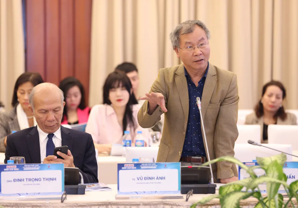 TS Vũ Đình Ánh, Chuyên gia kinh tế Bộ Tài chính