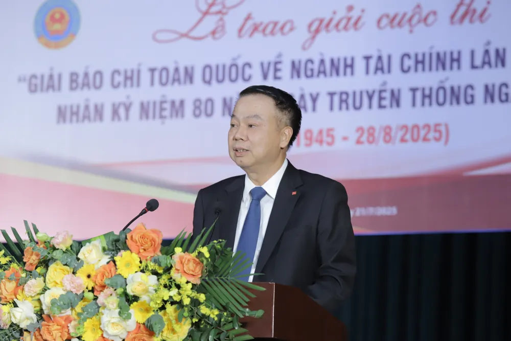 Thứ trưởng Nguyễn Đức Chi - Trưởng Ban tổ chức cuộc thi IMG_9117.JPG