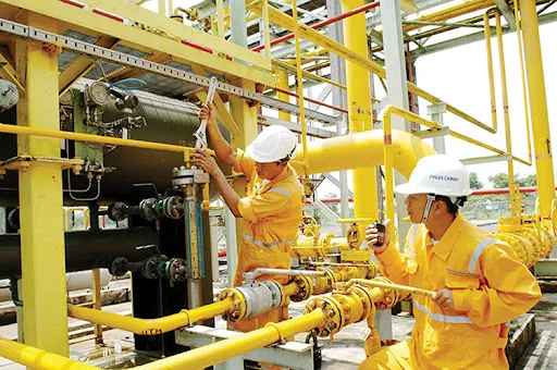 Bài 1: 'Lột xác' để 'gánh vác' vai trò dẫn dắt 