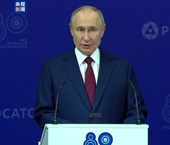 普京表示期待全面恢复俄罗斯与美国的关系。