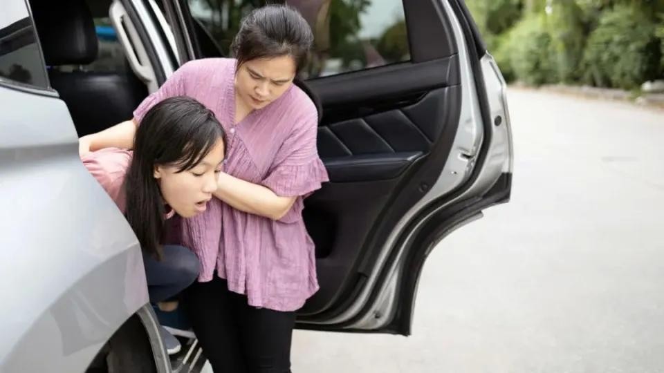 晕车是晕动症的一种。