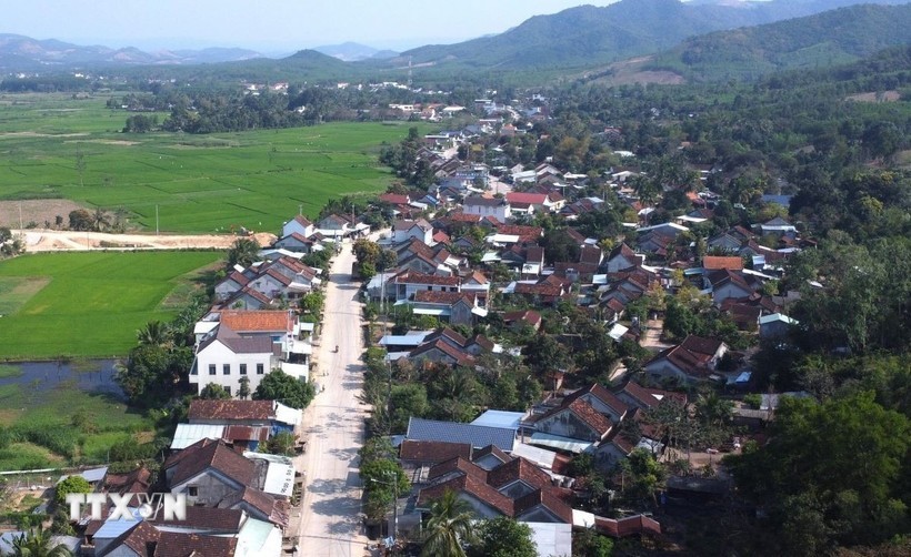 德乐省山区乡春光。