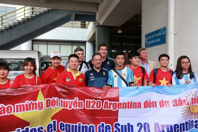 U20 Argentina được chào đón nồng nhiệt tại Hà Nội ảnh 4