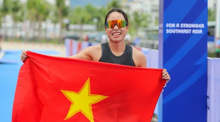 Trà My từng thi đấu tại SEA Games 31 và ở lần đầu tiên giải vô địch quốc gia tổ chức, cô giành HCV nội dung triathlon của nữ. Ảnh: TRƯỜNG GIANG