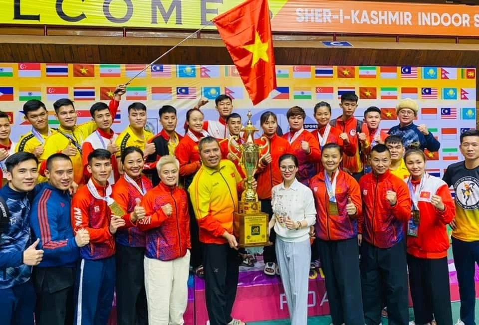 Đội tuyển pencak silat Việt Nam có thành tích xếp nhất tại giải vô địch châu Á 2022. Ảnh: N.V.HÙNG