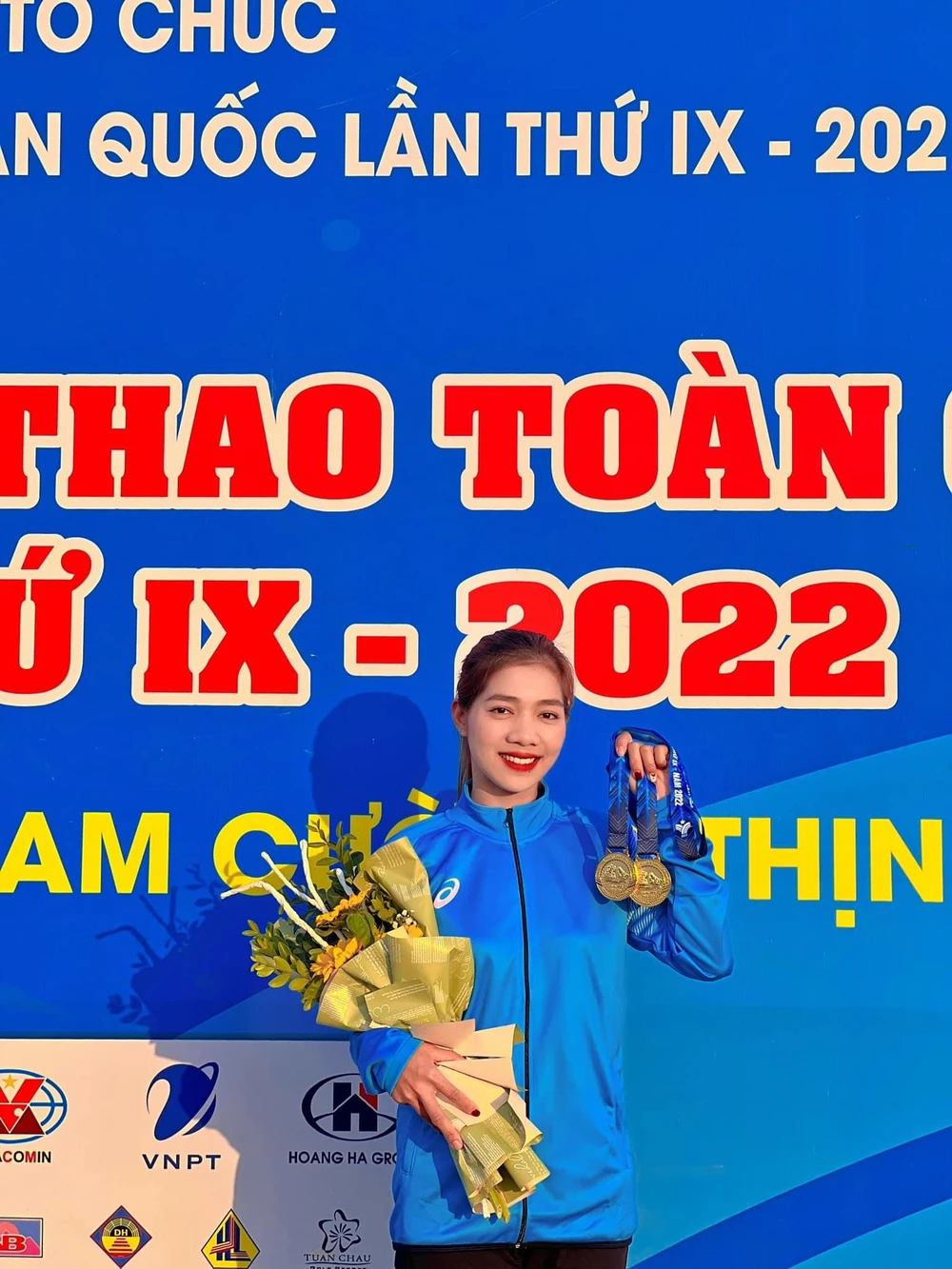 Thanh Nhi đã có 3 tấm HCV ở kỳ thi đấu năm nay. Ảnh: T.NHI