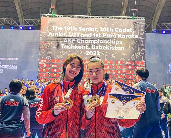 Hai chị em võ sĩ Nguyễn Thị Ngoan đều giành được huy chương châu Á năm nay. Ảnh: N.T.NG Hai chị em võ sĩ Nguyễn Thị Ngoan đều giành được huy chương châu Á năm nay. Ảnh: N.T.NG