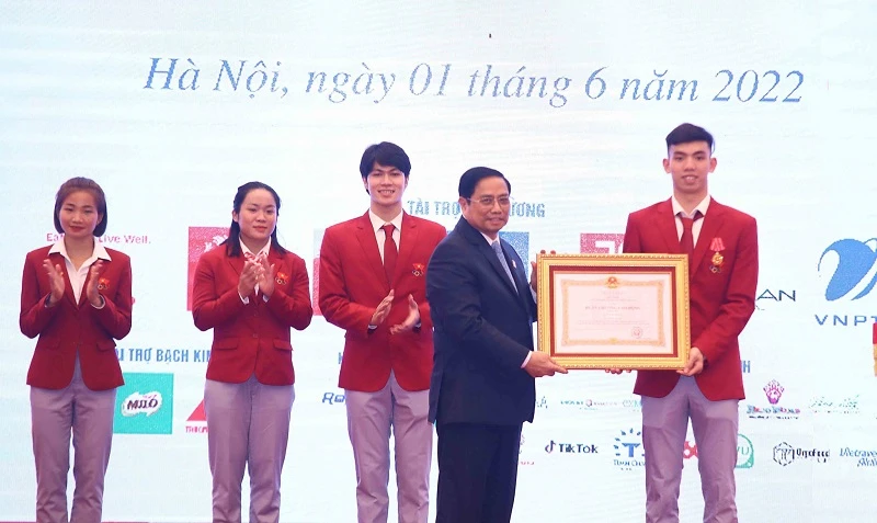 Năm 2022 với kết quả SEA Games 31, nhiều VĐV đã được tặng thưởng xứng đáng. Ảnh: DŨNG PHƯƠNG