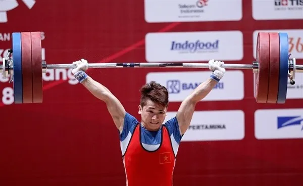 Trịnh Văn Vinh đã hết án cấm và có cơ hội thi đấu các giải quốc tế của đội tuyển cử tạ Việt Nam từ năm 2023. Ảnh: MINH MINH