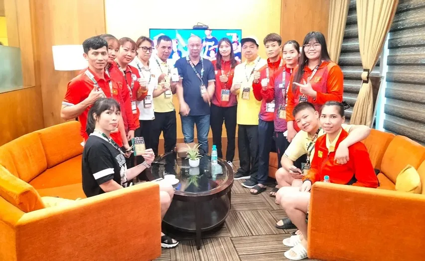 Các VĐV đội boxing nữ Việt Nam thi đấu tại giải vô địch thế giới 2023 ở Ấn Độ. Ảnh: THỊNH VŨ Các VĐV đội boxing nữ Việt Nam thi đấu tại giải vô địch thế giới 2023 ở Ấn Độ. Ảnh: THỊNH VŨ