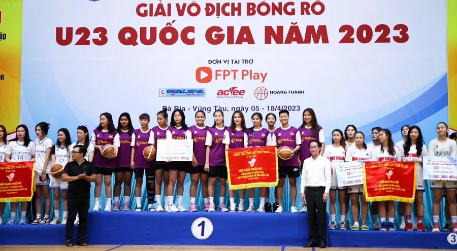 Đội nữ U23 Cần Thơ đã lên ngôi số 1 của giải. Ảnh: VBF Đội nữ U23 Cần Thơ đã lên ngôi số 1 của giải. Ảnh: VBF